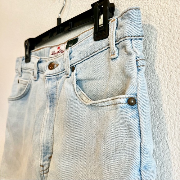 Vintage Levi’s 540 Cut Off Shorts Women’s 34 Flex Denim High Rise Distressed - Picture 2 of 10